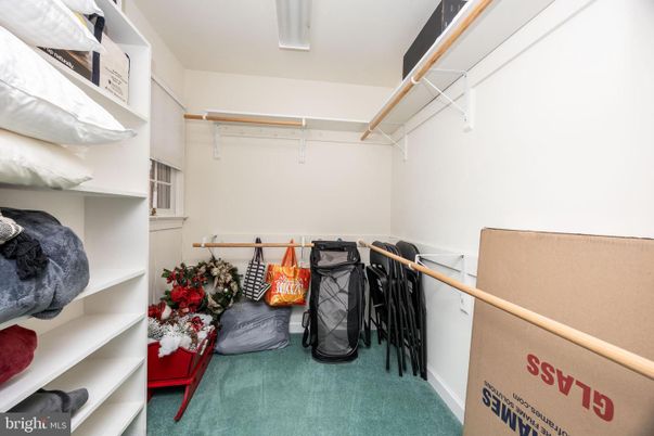 Interior, Walk-in Closets