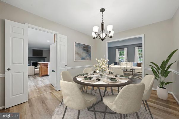 Chandelier, Dining room, Interior, Kitchen, Living room, Recessed Lighting, Wood Texture Flooring