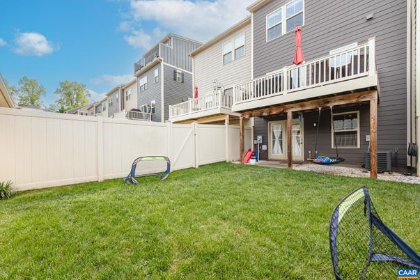 Backyard, Exterior, Playground