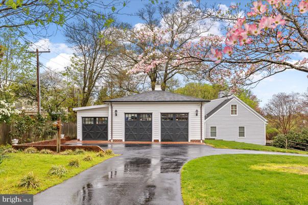 Attached, Detached Garage, Exterior, Facade, Ranch