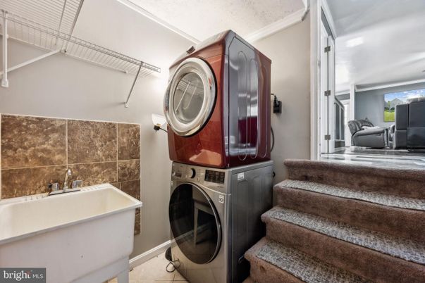 Interior, Utility Closets, Washer
