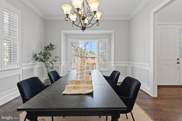 Chandelier, Dining room, Interior, Wood Texture Flooring