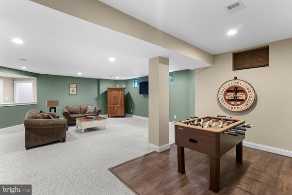 Game Room, Interior, Living room, Recessed Lighting, Wood Texture Flooring