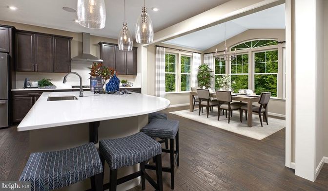 Dining room, Interior, Kitchen, Pendant Lights, Recessed Lighting, Wood Texture Flooring