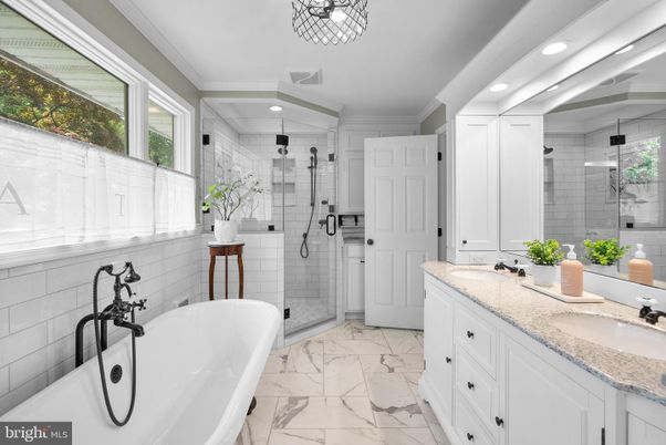 Bathroom, Dual Sink Vanities, Free Standing Baths, Glass Shower, Interior, Marble, Recessed Lighting