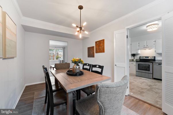 Dining room, Interior, Kitchen, Pendant Lights, Wood Texture Flooring