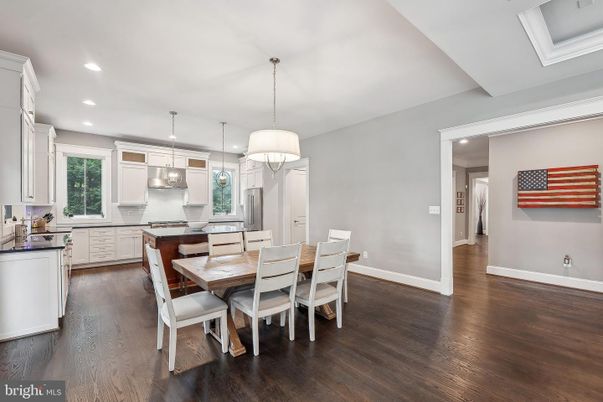 Dining room, Interior, Kitchen, Pendant Lights, Recessed Lighting, Wood Texture Flooring