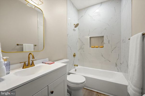 Bathroom, Interior, Marble Walls