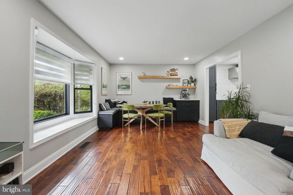 Dining room, Interior, Living room, Recessed Lighting, Wood Texture Flooring