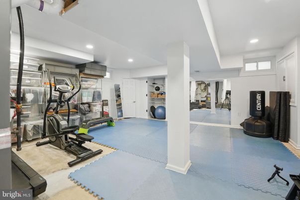Fitness Equipment, Interior, Recessed Lighting