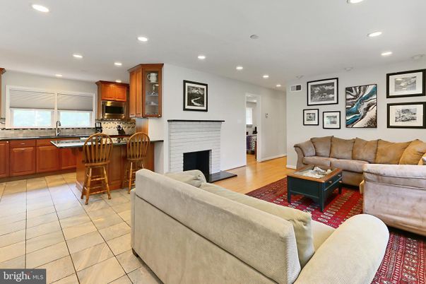 Fireplace, Interior, Kitchen, Living room, Recessed Lighting