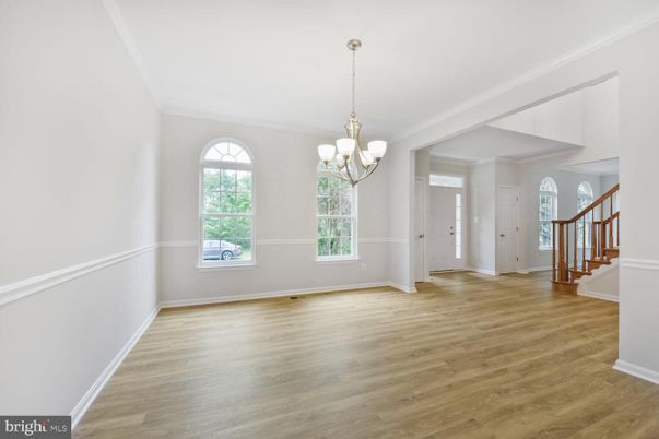 Chandelier, Empty room, Interior, Wood Texture Flooring