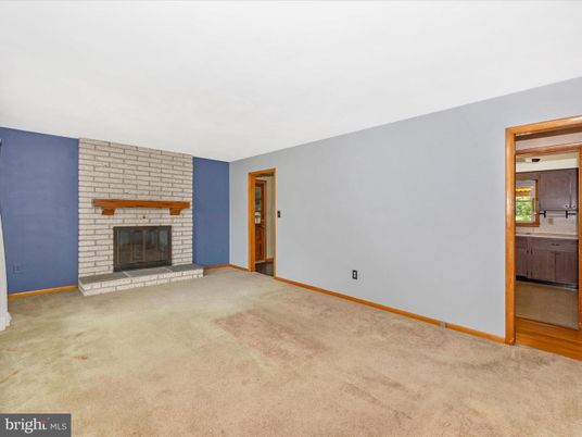 Empty room, Fireplace, Interior
