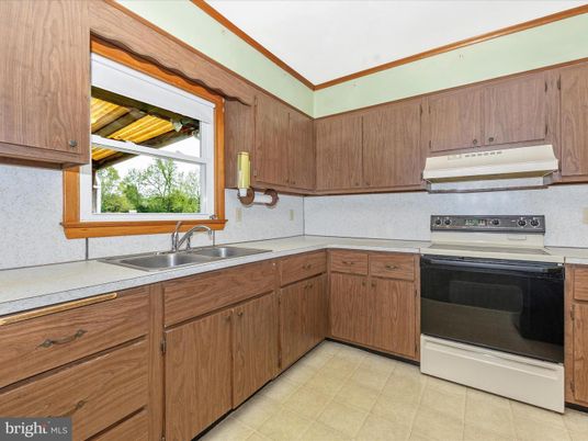 Interior, Kitchen, Tile Countertops