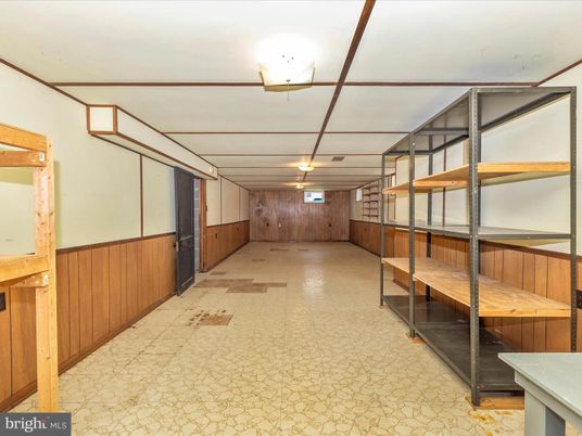 Interior, Wooden Walls