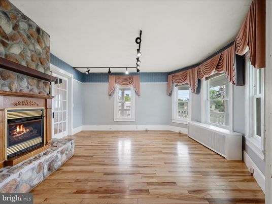 Empty room, Fireplace, Interior, Wood Texture Flooring