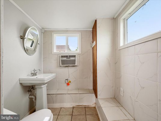 Bathroom, Interior, Marble Walls