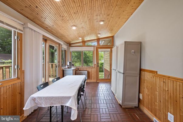 Dining room, Interior, Recessed Lighting, Wooden Ceilings