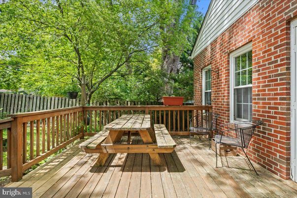Exterior, Wood Texture Flooring