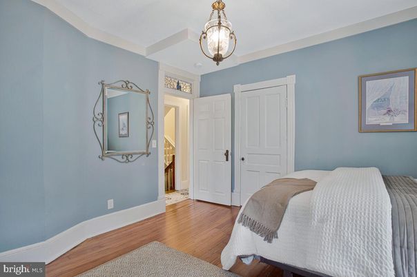 Bedroom, Interior, Pendant Lights, Wood Texture Flooring