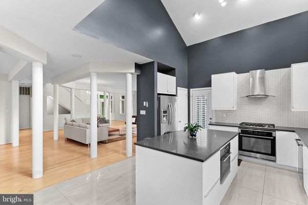 Interior, Kitchen, Living room, Recessed Lighting, Stainless Steel Appliances, Wood Texture Flooring