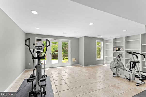 Fitness Equipment, Interior, Recessed Lighting