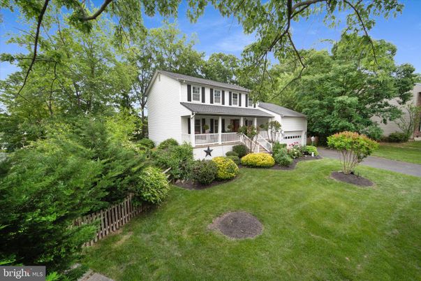 Attached, Backyard, Exterior, Facade, Georgian