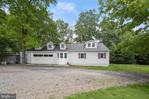 Attached, Backyard, Exterior, Facade, Cape Cod