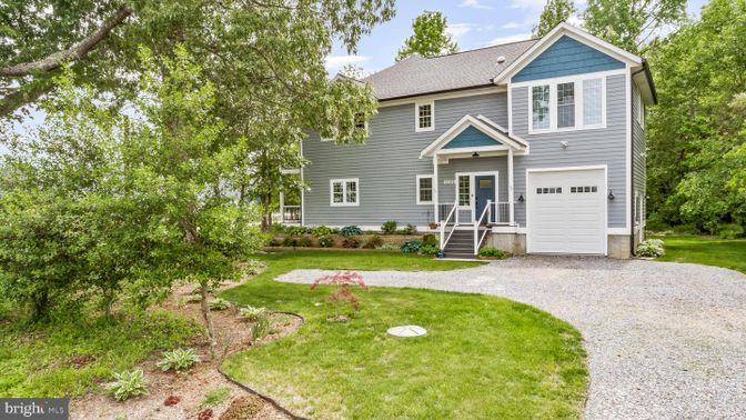 Attached, Backyard, Exterior, Facade, Raised Ranch