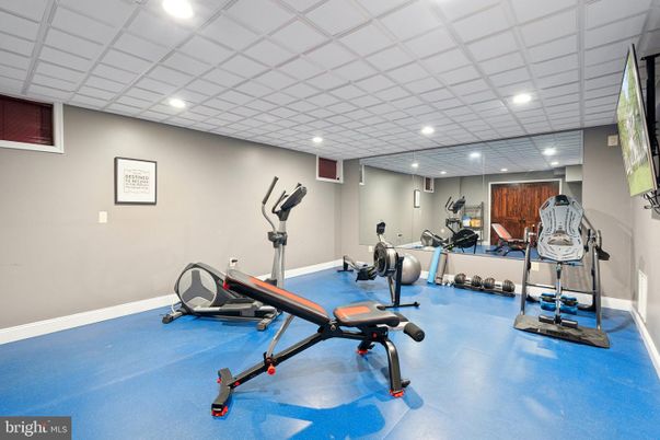 Fitness Equipment, Interior, Recessed Lighting