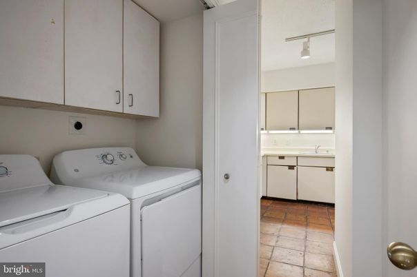Interior, Utility Closets, Washer