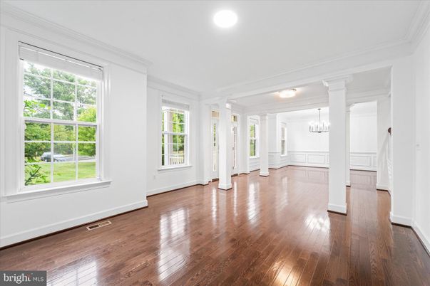 Chandelier, Empty room, Interior, Recessed Lighting, Wood Texture Flooring