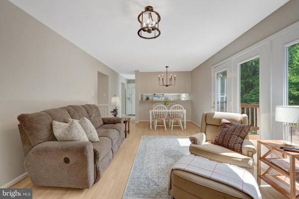 Chandelier, Dining room, Interior, Living room, Wood Texture Flooring