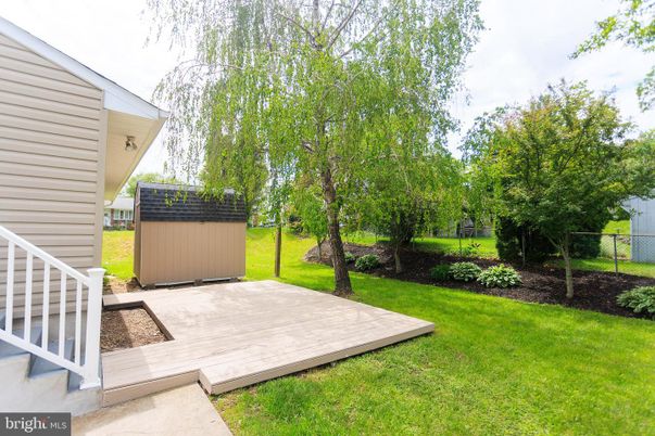 Backyard, Exterior, Hot Tub