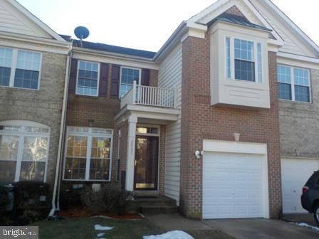 Attached, Exterior, Facade, Brick Facade, Rowhouse