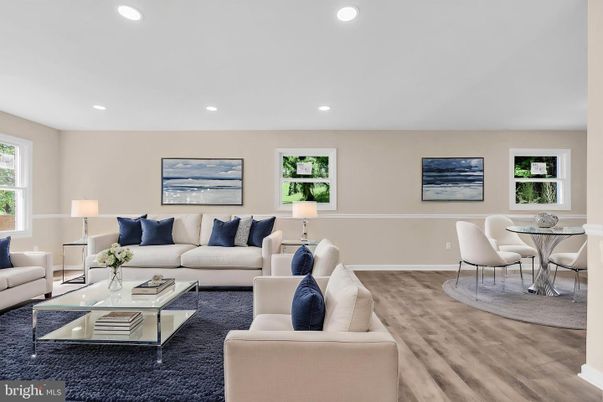Dining room, Interior, Living room, Recessed Lighting, Wood Texture Flooring