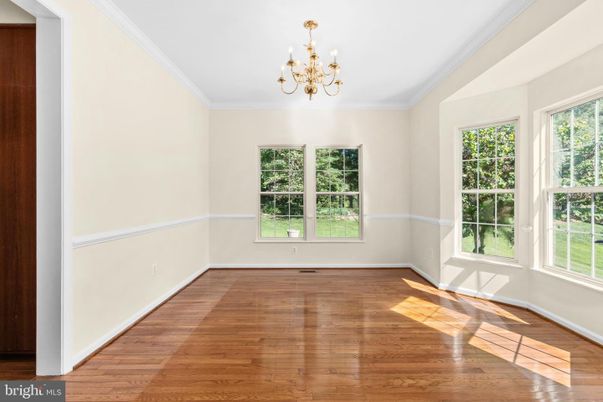 Chandelier, Empty room, Interior, Wood Texture Flooring