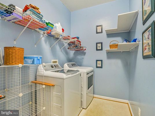 Interior, Washer