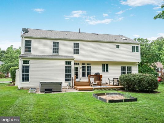 Backyard, Exterior, Hot Tub