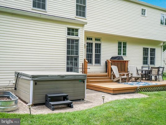 Exterior, Hot Tub