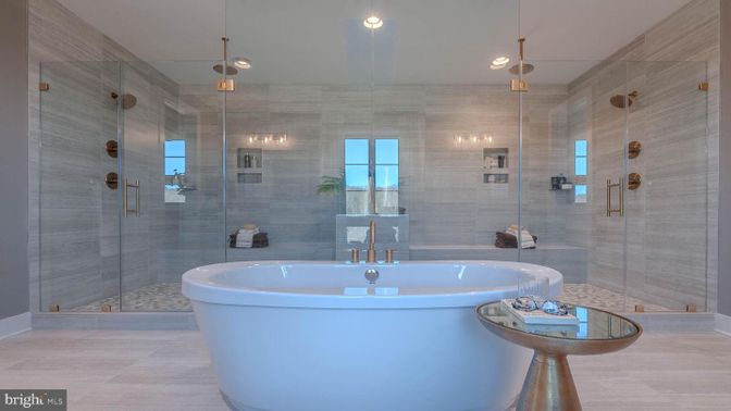 Bathroom, Free Standing Baths, Glass Shower, Interior, Pendant Lights, Recessed Lighting