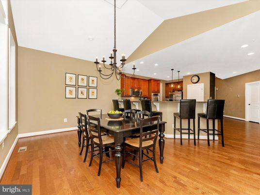 Chandelier, Dining room, Interior, Kitchen, Pendant Lights, Recessed Lighting, Wood Texture Flooring