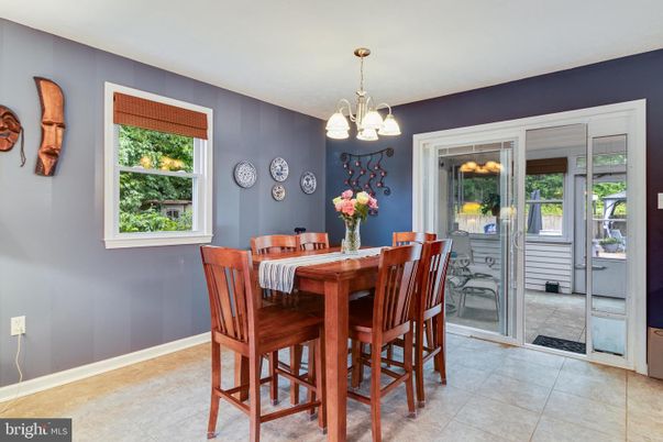 Dining room, Interior, Pendant Lights