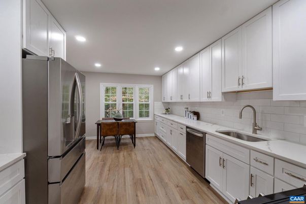 Dining room, Interior, Kitchen, Recessed Lighting, Wood Texture Flooring