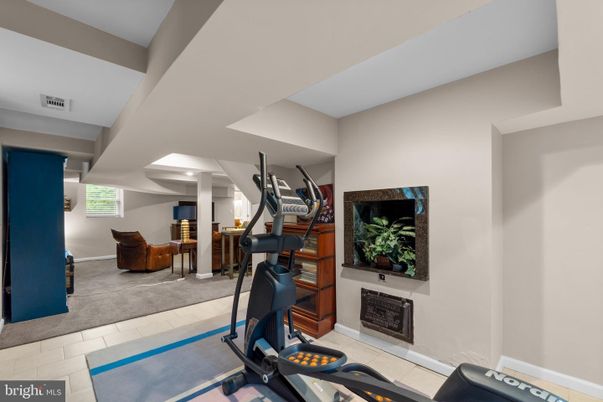 Fireplace, Fitness Equipment, Interior