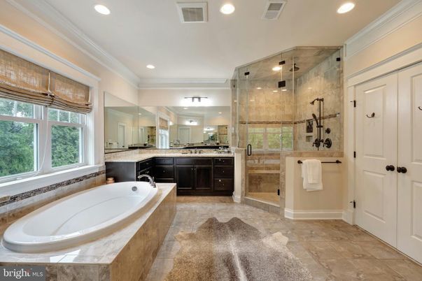 Bathroom, Dual Sink Vanities, Glass Shower, Interior, Recessed Lighting