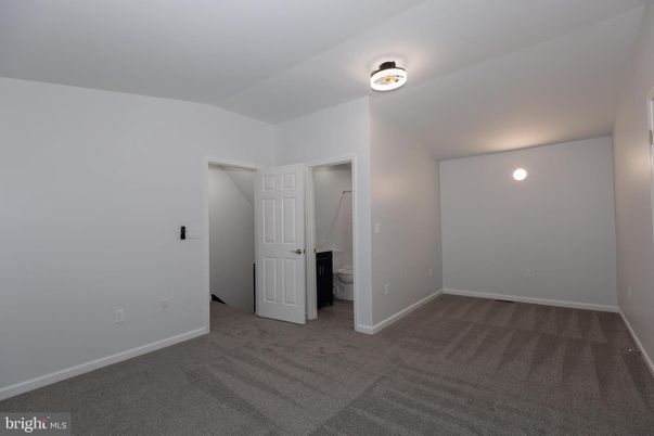 Bathroom, Empty room, Interior