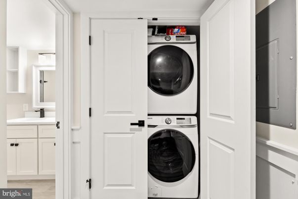 Interior, Utility Closets, Washer