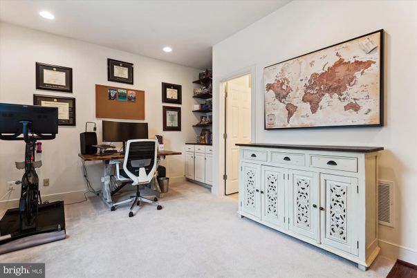Fitness Equipment, Home Office, Interior, Recessed Lighting