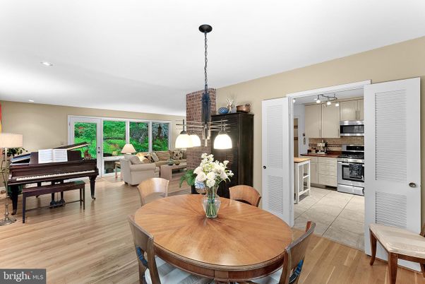 Dining room, Interior, Kitchen, Living room, Pendant Lights, Piano, Recessed Lighting, Stainless Steel Appliances, Wood Texture Flooring